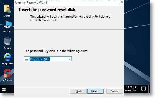 Connect the USB password recovery drive